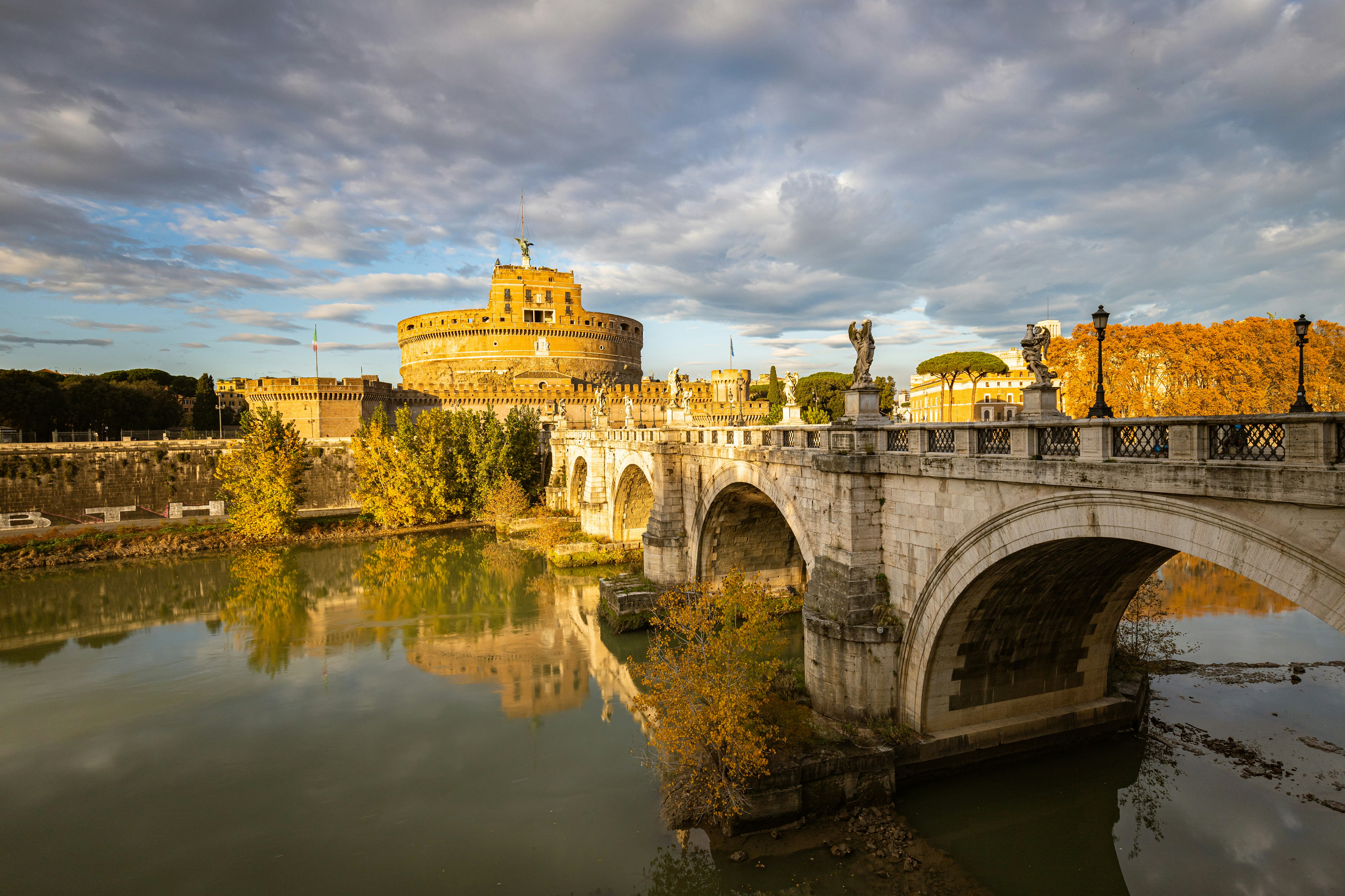 Urban Rafting on the Tiber